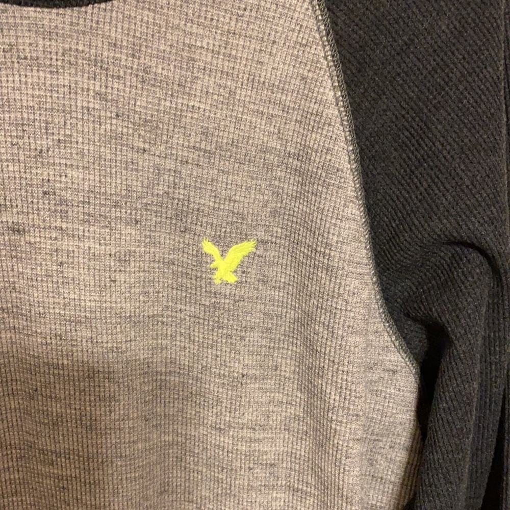 American Eagle Men’s Long Sleeve Classic Fit Shirt - Picture 2 of 4